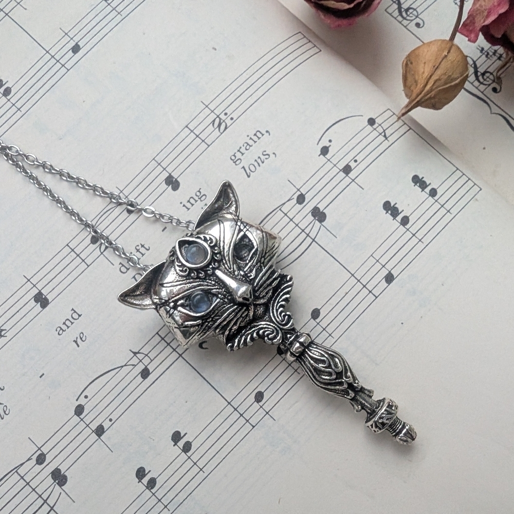 Silver Cat Pendant Necklace